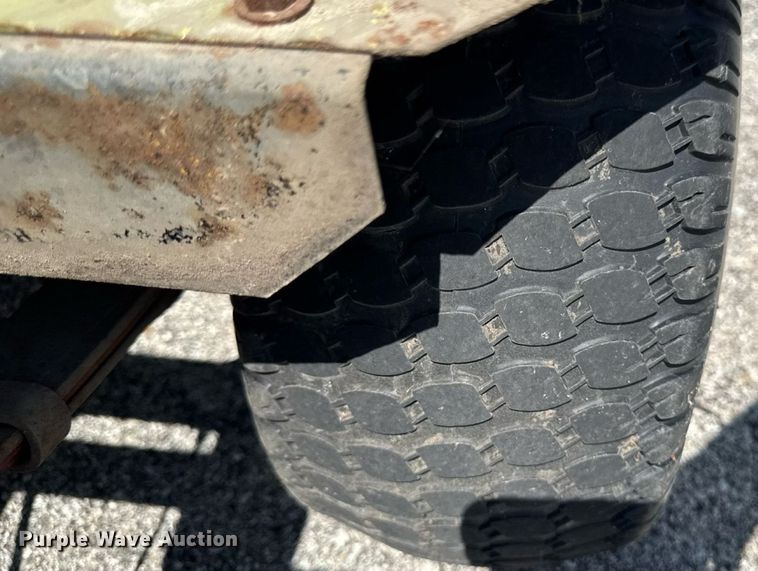 image for item EM2137 1988 Cushman Turf-Truckster utility vehicle