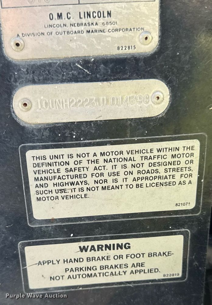 image for item EM2137 1988 Cushman Turf-Truckster utility vehicle