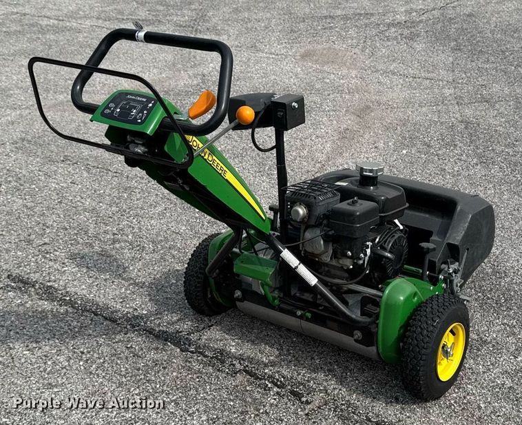 image for item EM2139 2020 John Deere 220 SL greens mower