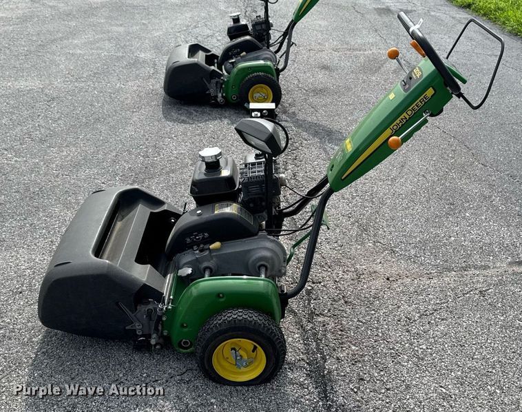 image for item EM2139 2020 John Deere 220 SL greens mower
