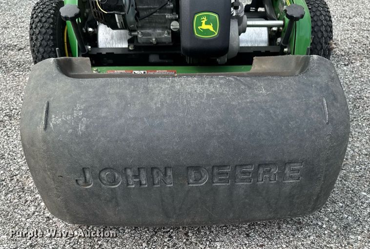 image for item EM2140 2020 John Deere 220 SL greens mower
