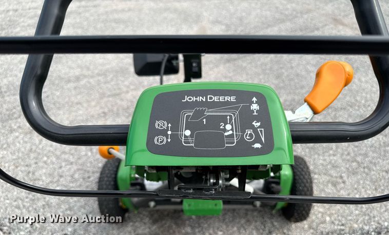 image for item EM2140 2020 John Deere 220 SL greens mower