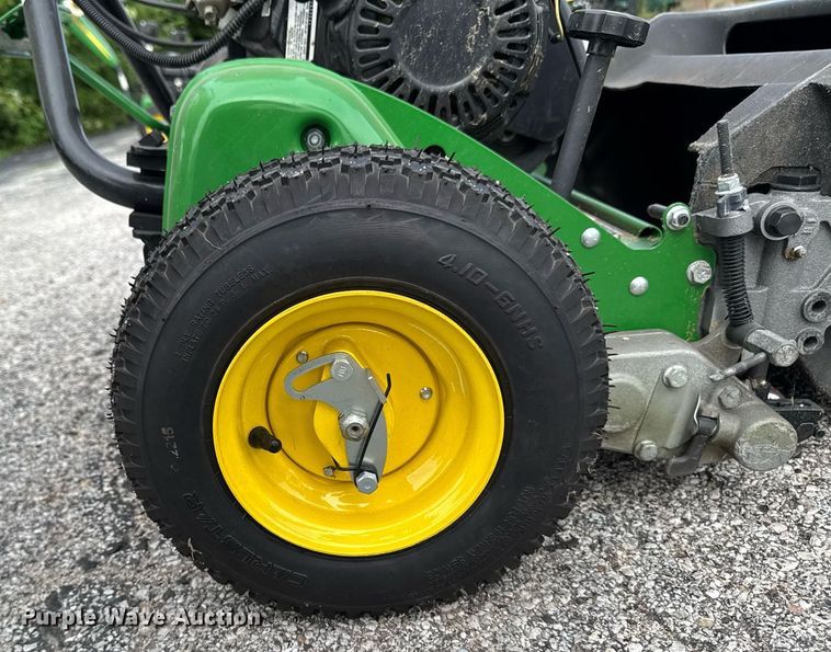 image for item EM2140 2020 John Deere 220 SL greens mower