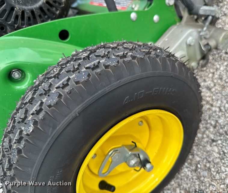 image for item EM2140 2020 John Deere 220 SL greens mower