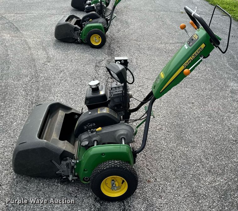image for item EM2141 2020 John Deere 220 SL greens mower