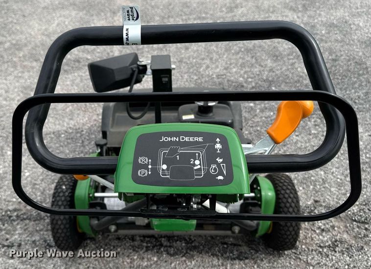 image for item EM2141 2020 John Deere 220 SL greens mower