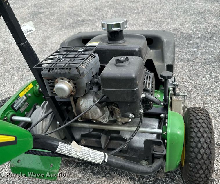 image for item EM2141 2020 John Deere 220 SL greens mower