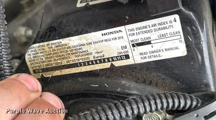 image for item EM2141 2020 John Deere 220 SL greens mower