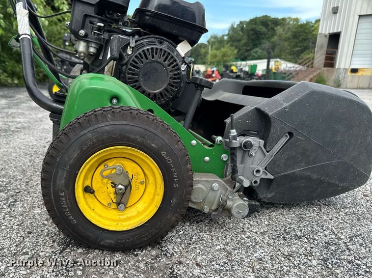 image for item EM2141 2020 John Deere 220 SL greens mower