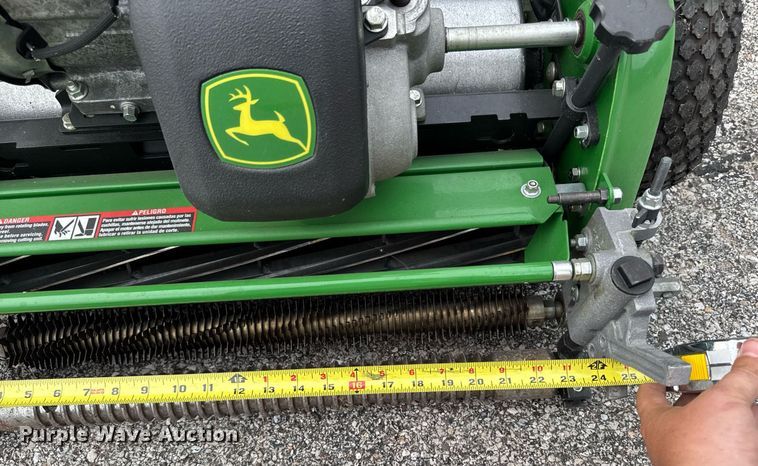 image for item EM2142 2020 John Deere 220 SL greens mower