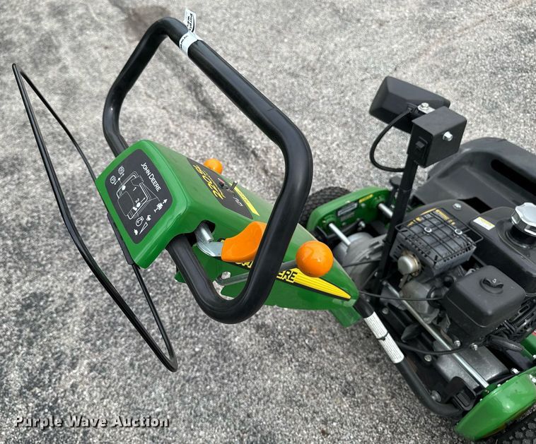 image for item EM2142 2020 John Deere 220 SL greens mower