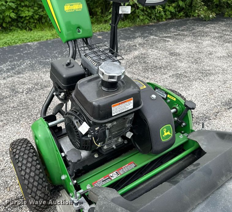 image for item EM2142 2020 John Deere 220 SL greens mower