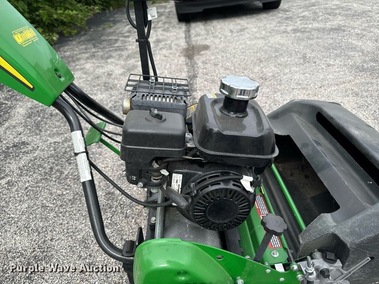 image for item EM2142 2020 John Deere 220 SL greens mower