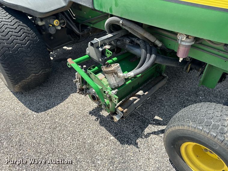 image for item EM2143 John Deere 7700 reel mower