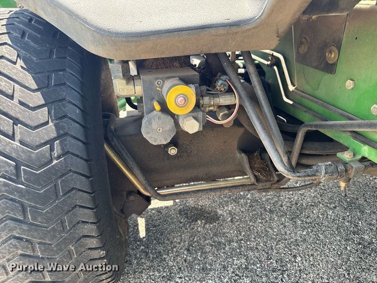 image for item EM2143 John Deere 7700 reel mower