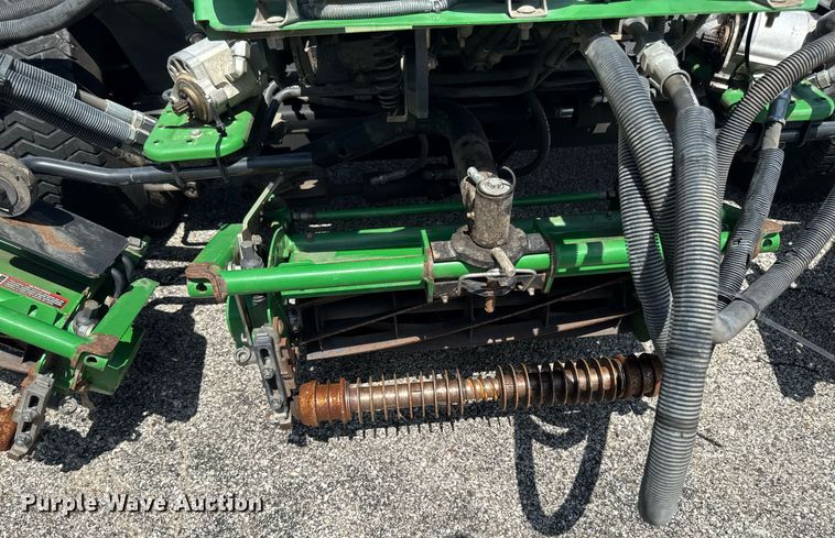 image for item EM2143 John Deere 7700 reel mower