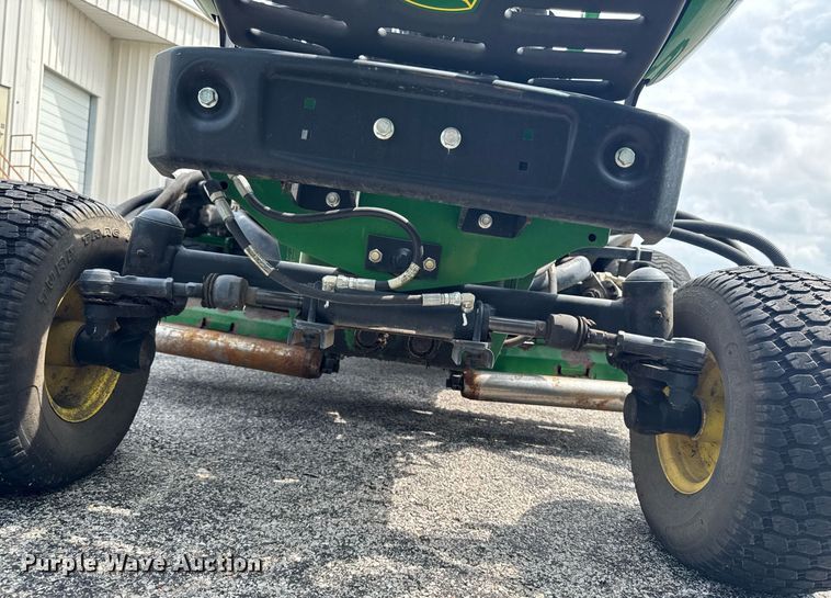 image for item EM2144 John Deere 7700 Precision Cut reel mower