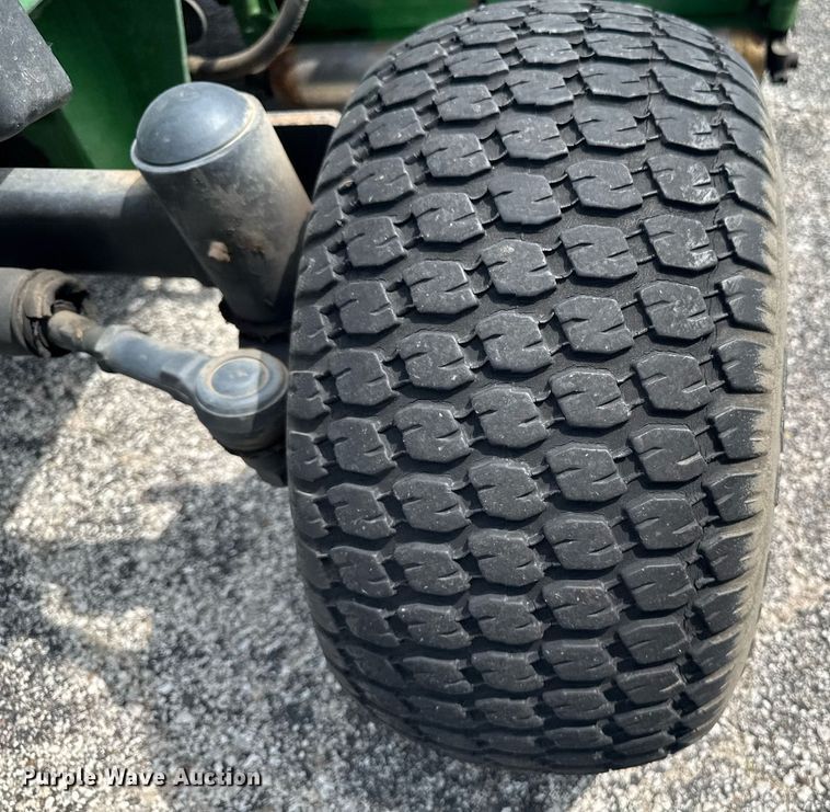 image for item EM2144 John Deere 7700 Precision Cut reel mower