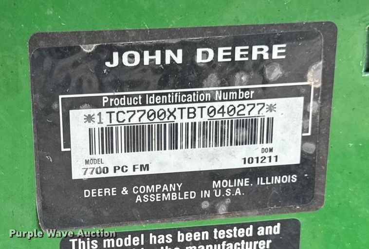 image for item EM2144 John Deere 7700 Precision Cut reel mower