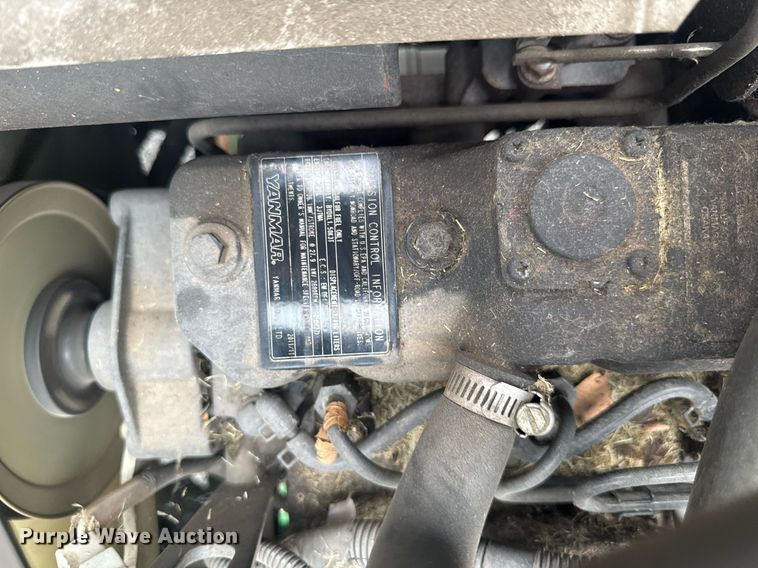 image for item EM2145 John Deere 7500 E-Cut Hybrid reel mower