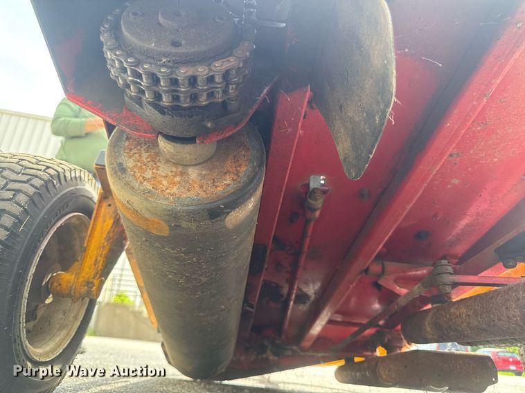 image for item EM2147 Tru-Turf RS48-11C greens mower