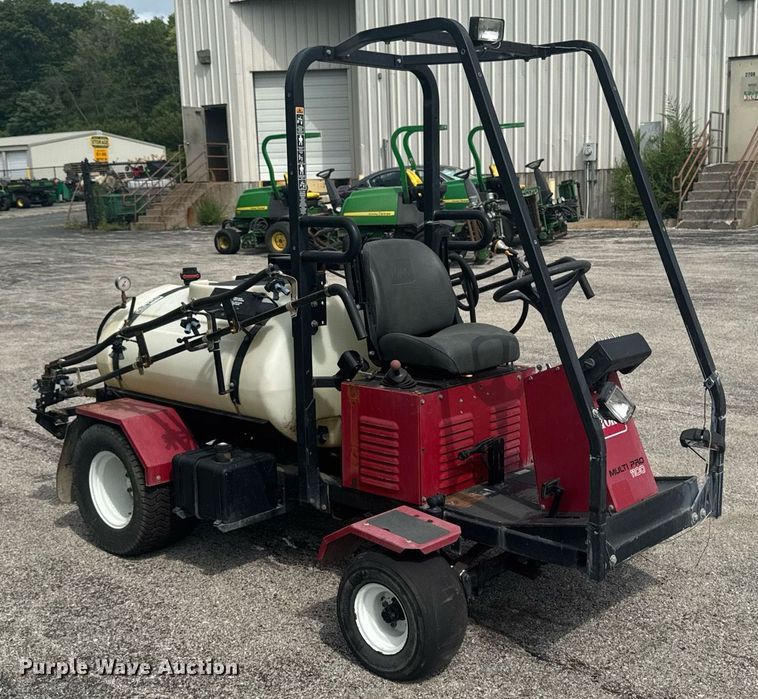 image for item EM2148 2018 Toro Multi Pro 1100 turf sprayer