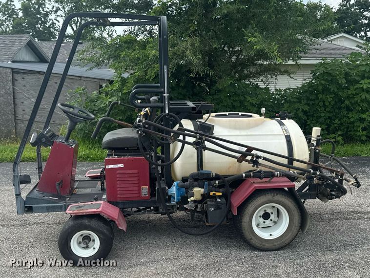 image for item EM2148 2018 Toro Multi Pro 1100 turf sprayer