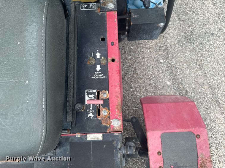 image for item EM2148 2018 Toro Multi Pro 1100 turf sprayer