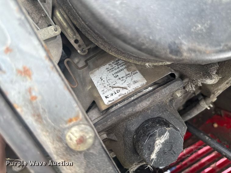 image for item EM2148 2018 Toro Multi Pro 1100 turf sprayer