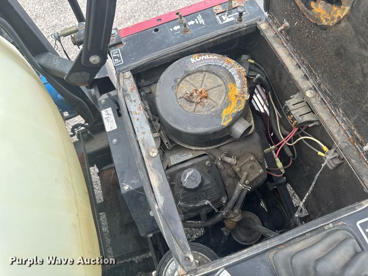 image for item EM2148 2018 Toro Multi Pro 1100 turf sprayer