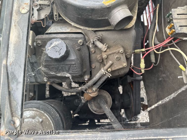 image for item EM2148 2018 Toro Multi Pro 1100 turf sprayer