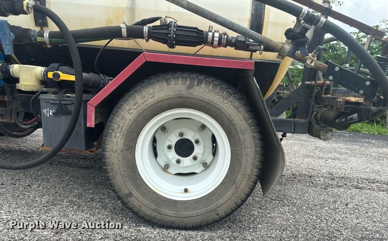 image for item EM2148 2018 Toro Multi Pro 1100 turf sprayer