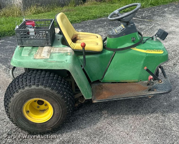 image for item EM2149 John Deere 1200A bunker rake