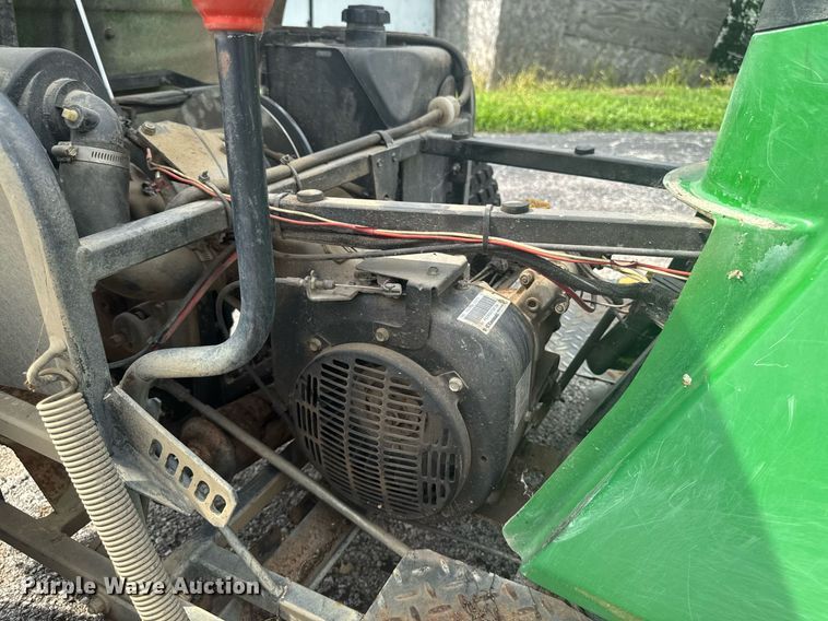 image for item EM2149 John Deere 1200A bunker rake