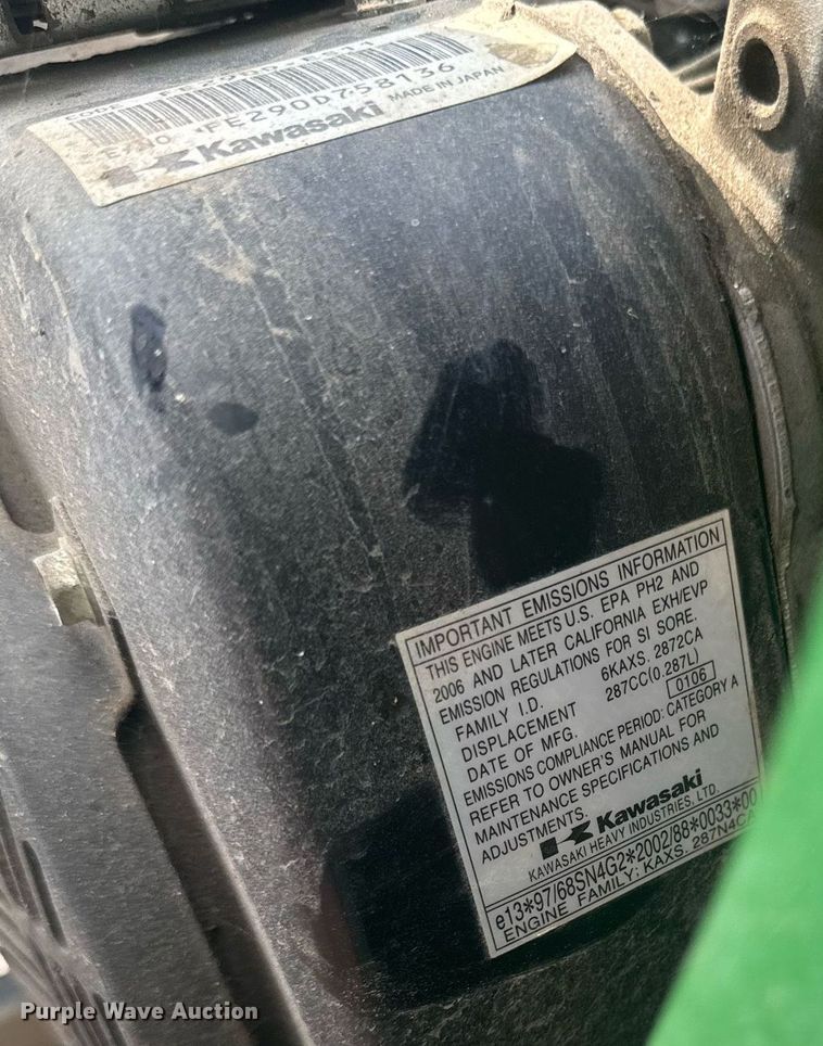 image for item EM2149 John Deere 1200A bunker rake