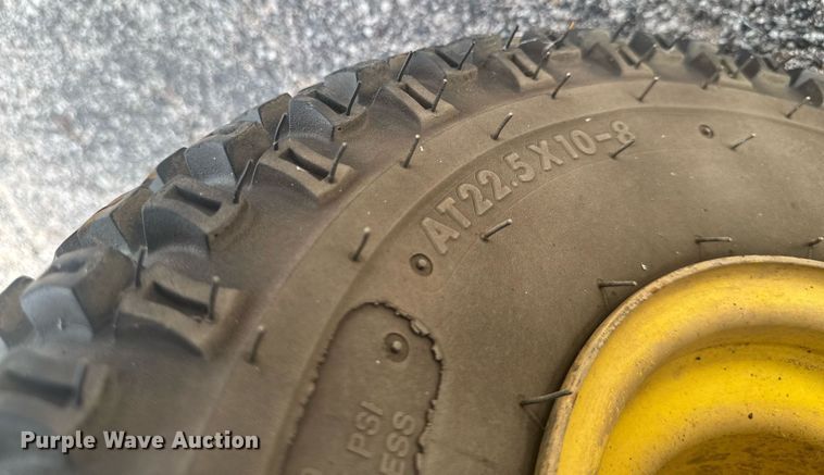 image for item EM2149 John Deere 1200A bunker rake