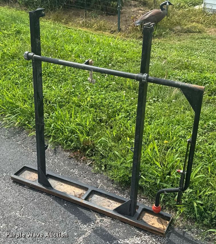 image for item EM2149 John Deere 1200A bunker rake