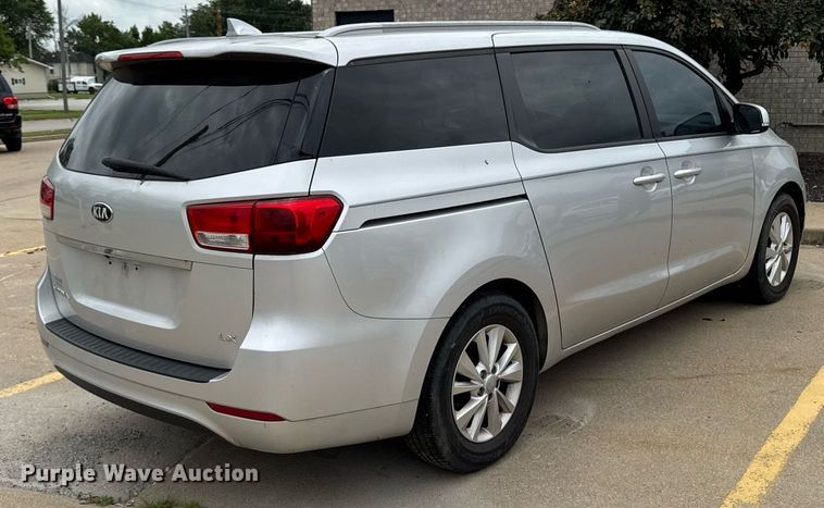 image for item EM2166 2015 Kia Sedona LX van