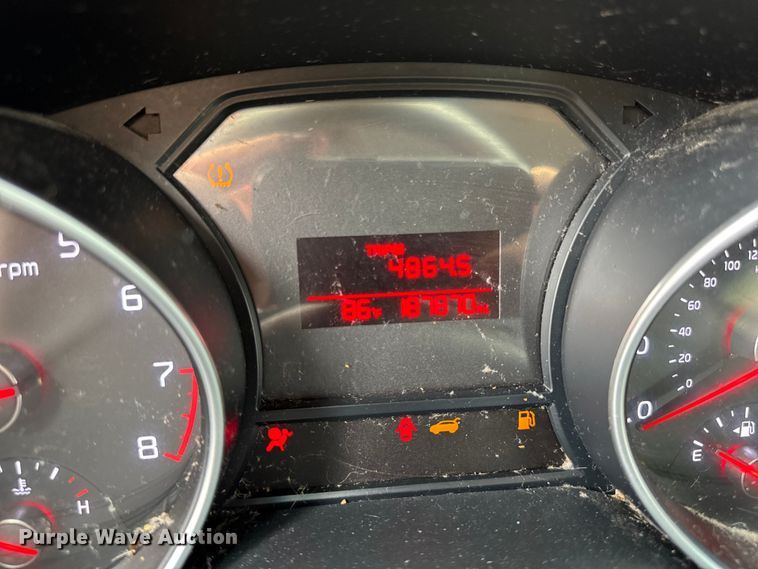 image for item EM2166 2015 Kia Sedona LX van