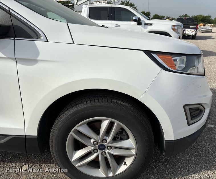 image for item EM2533 2018 Ford Edge SEL SUV