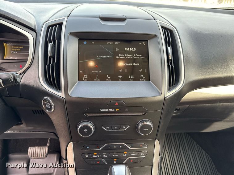 image for item EM2533 2018 Ford Edge SEL SUV