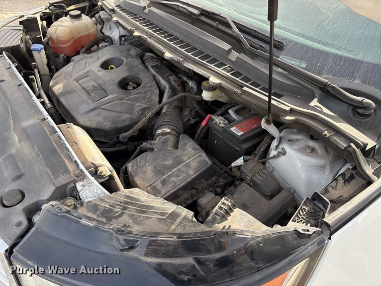 image for item EM2533 2018 Ford Edge SEL SUV