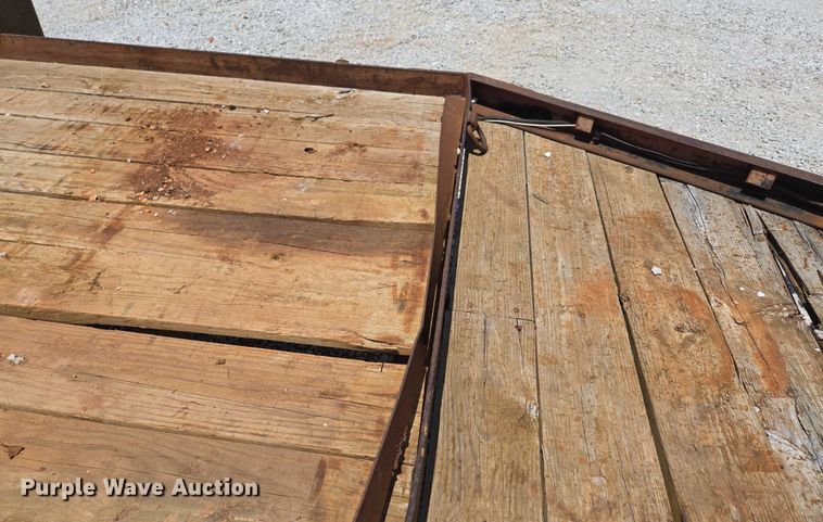 image for item EN2005 1992 Belshe equipment trailer