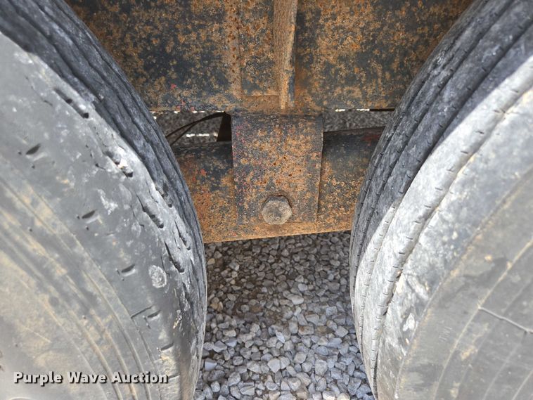 image for item EN2005 1992 Belshe equipment trailer