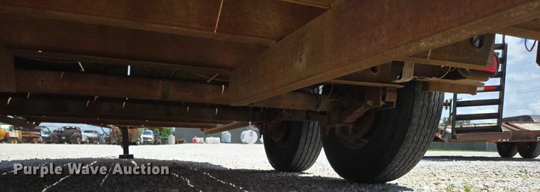 image for item EN2005 1992 Belshe equipment trailer