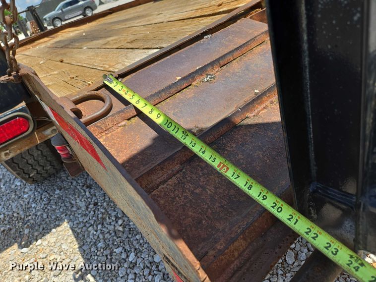 image for item EN2005 1992 Belshe equipment trailer