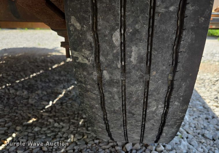 image for item EN2005 1992 Belshe equipment trailer