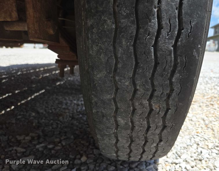 image for item EN2005 1992 Belshe equipment trailer