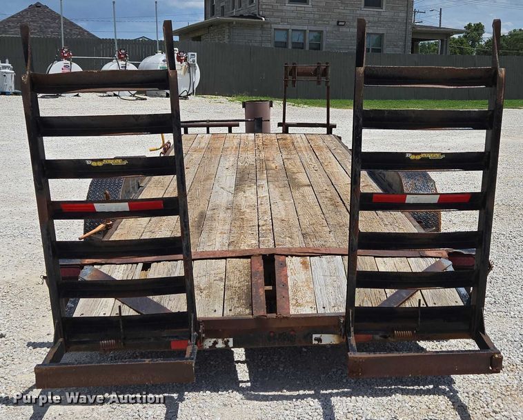 image for item EN2006 2015 Doolittle equipment trailer