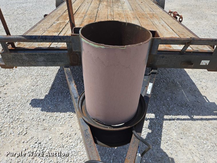 image for item EN2006 2015 Doolittle equipment trailer